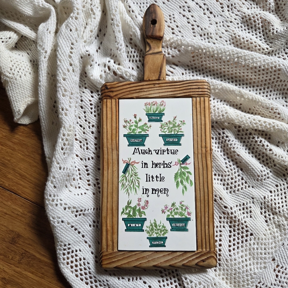 Vintage Hand-Painted Herb Wall Plaque 'Virtue in Herbs Little in Men | ESD Japan